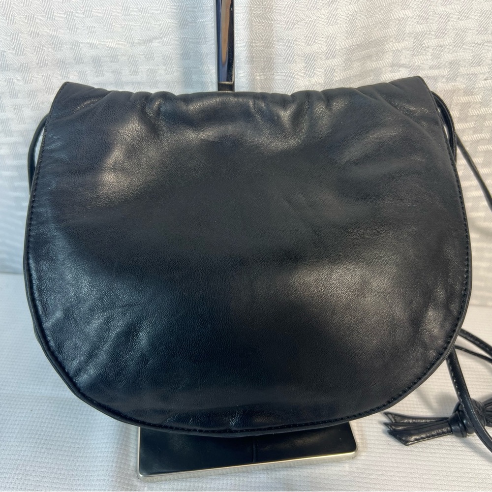 3052: Vintage Loewe Black Leather Crossbody Bag Embossed Anagram - Picture 3 of 14
